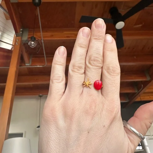 Joan Miró Gold-Plated Dot & Star Cuff Ring 24k Gold Fill New in Box - Picture 10 of 10